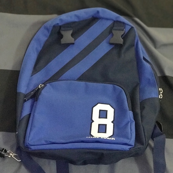 Tommy Hilfiger Backpack - Picture 3 of 4